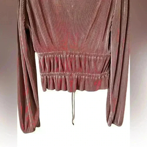 Zara Woman's Cropped Pleated Long Sleeve Top Pink Mauve - Picture 5 of 8